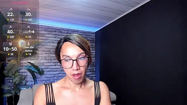 isabella star  online show from 05-18-26, 11:59