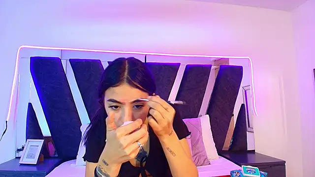 sophia love   online show from 02-19-26, 02:14