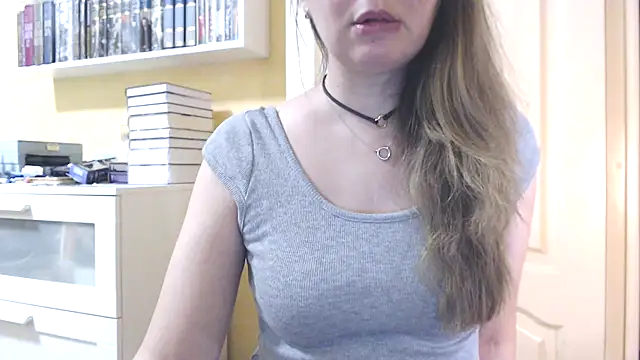 Snapshot of Tasiya chatting on 02-27-26, 03:12 Tasiya online show from 02-27-26, 03:12