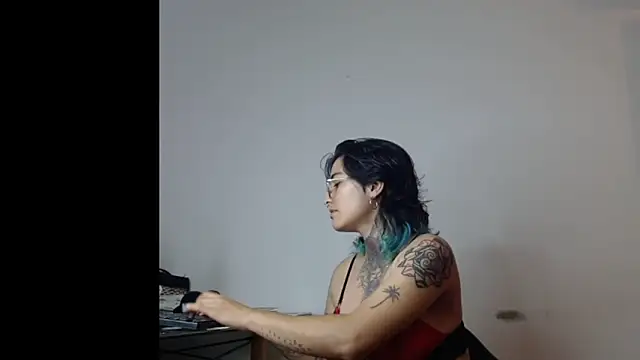 Ivyravens online show from 02-19-26, 01:46