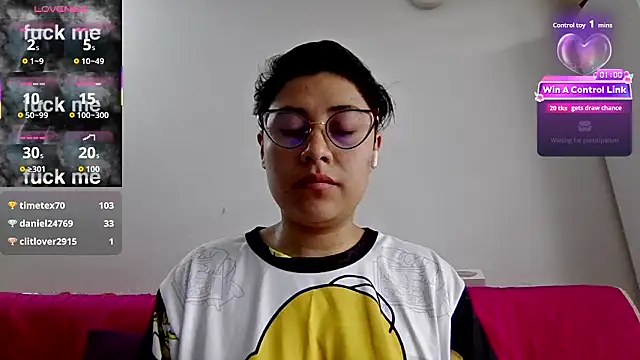 Juliexxxxtasy online show from 02-13-26, 11:54