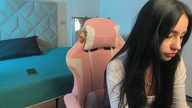 Chloe Miller 2 online show from 02-13-26, 07:03