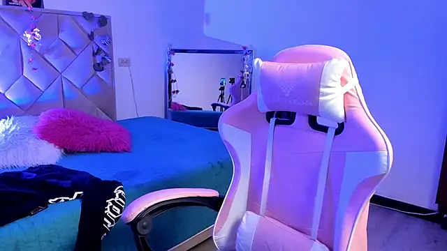 Chloe Miller 2 online show from 03-09-26, 03:26