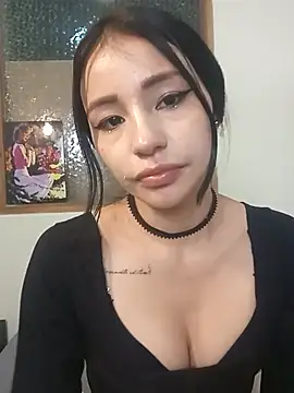 Chloe Miller 2 online show from 05-19-26, 02:29