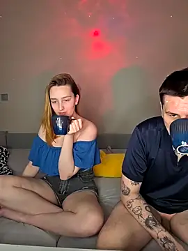 ToxyFoxyy online show from 02-11-26, 12:27