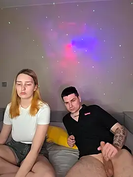 ToxyFoxyy online show from 02-10-26, 12:04