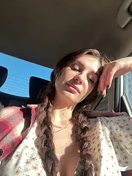 Snapshot of Amy_Amely chatting on 06-04-26, 02:22 Amy Amely online show from 06-04-26, 02:22