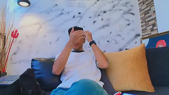 Max Hornye online show from 03-21-26, 06:45