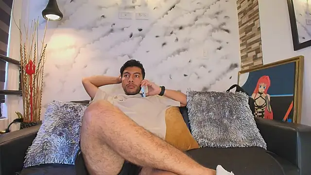 Max Hornye online show from 04-10-26, 06:26