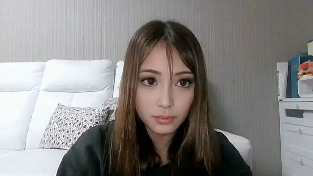 Snapshot of nyam_nyam01 chatting on 02-15-26, 02:05 nyam nyam01 online show from 02-15-26, 02:05