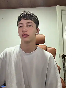 ARON LUXX online show from 03-06-26, 11:22