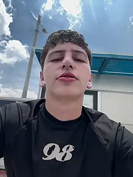 ARON LUXX online show from 03-07-26, 05:40