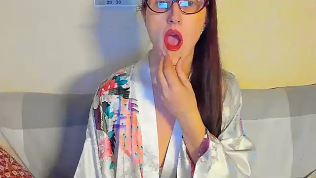 beddable woman online show from 05-08-26, 08:23