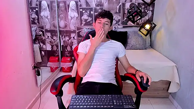 Christian Foxx online show from 04-09-26, 02:01