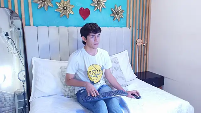 Christian Foxx online show from 03-08-26, 12:27