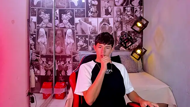 Christian Foxx online show from 04-07-26, 01:57