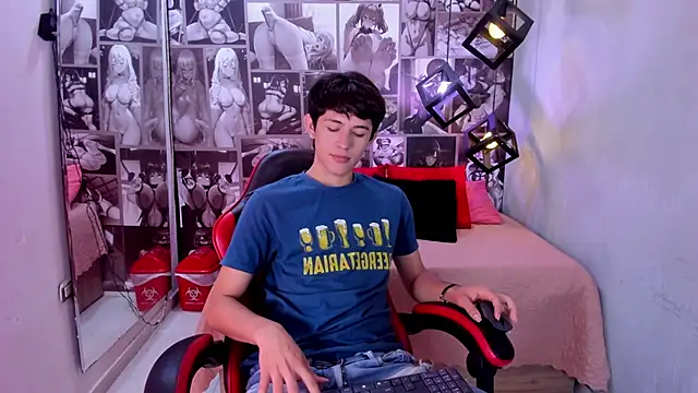 Christian Foxx online show from 05-10-26, 01:57