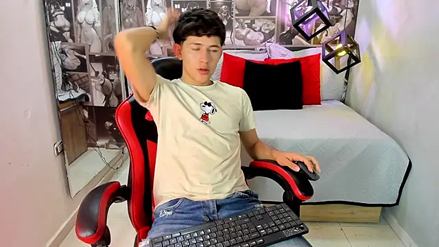 Christian Foxx online show from 05-16-26, 03:27