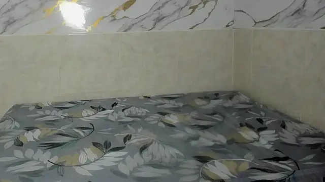 Snapshot of _Nadiiaa chatting on 02-13-26, 12:16 Nadiiaa online show from 02-13-26, 12:16