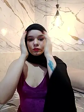 Snapshot of _Nadiiaa chatting on 02-04-26, 01:28 Nadiiaa online show from 02-04-26, 01:28