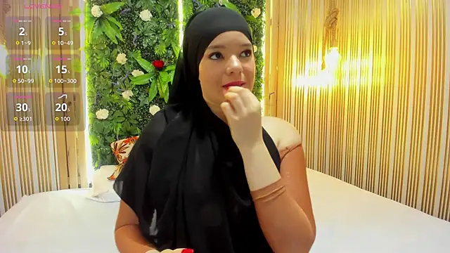 Snapshot of _Nadiiaa chatting on 02-20-26, 12:18 Nadiiaa online show from 02-20-26, 12:18