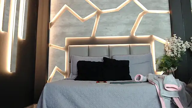 MiistressBlu online show from 03-02-26, 01:51