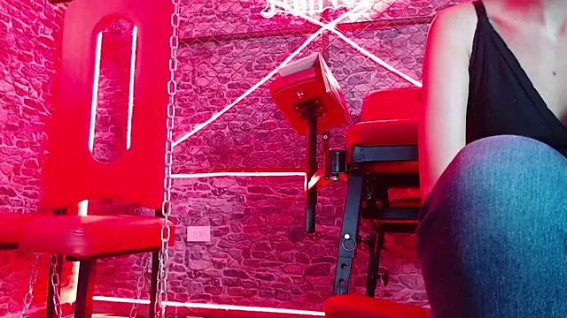 MiistressBlu online show from 02-13-26, 07:36