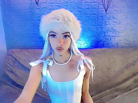 Snapshot of DahliaGill chatting on 02-07-26, 03:47 DahliaGill online show from 02-07-26, 03:47