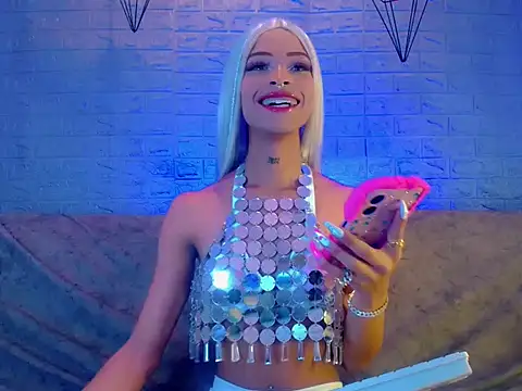 Snapshot of DahliaGill chatting on 02-12-26, 03:17 DahliaGill online show from 02-12-26, 03:17