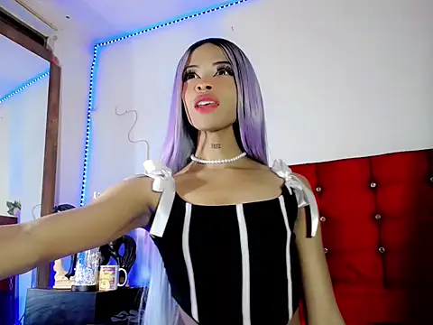 DahliaGill online show from 03-11-26, 12:04