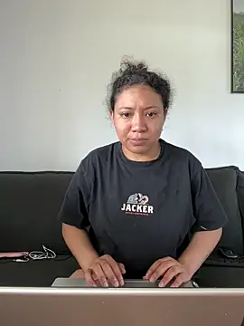 Snapshot of daphne_grande chatting on 02-20-26, 04:31 daphne grande online show from 02-20-26, 04:31