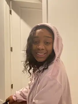 Snapshot of prettybrown9 chatting on 02-11-26, 05:46 prettybrown9 online show from 02-11-26, 05:46