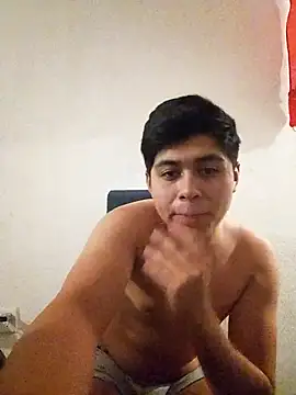 Snapshot of dark0p12 chatting on 02-18-26, 04:32 dark0p12 online show from 02-18-26, 04:32