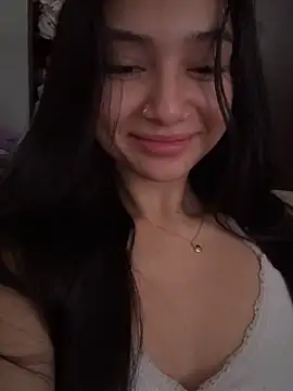 Chinicr18 online show from 04-26-26, 01:41
