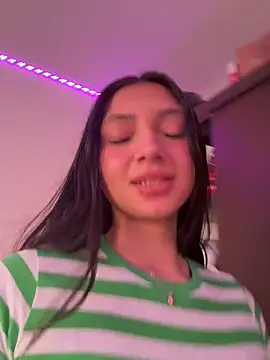 Chinicr18 online show from 05-19-26, 11:12