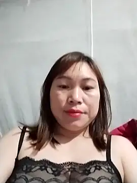 Snapshot of cong1122 chatting on 02-04-26, 07:42 cong1122 online show from 02-04-26, 07:42