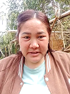 Snapshot of bongtuyet11 chatting on 03-01-26, 03:17 bongtuyet11 online show from 03-01-26, 03:17