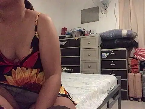 Snapshot of lady_candy85 chatting on 02-06-26, 07:21 lady candy85 online show from 02-06-26, 07:21