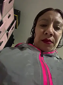 Snapshot of Ximena_firee chatting on 02-25-26, 11:10 Ximena firee online show from 02-25-26, 11:10