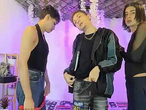 Dapnhe hot2006 online show from 03-02-26, 01:39