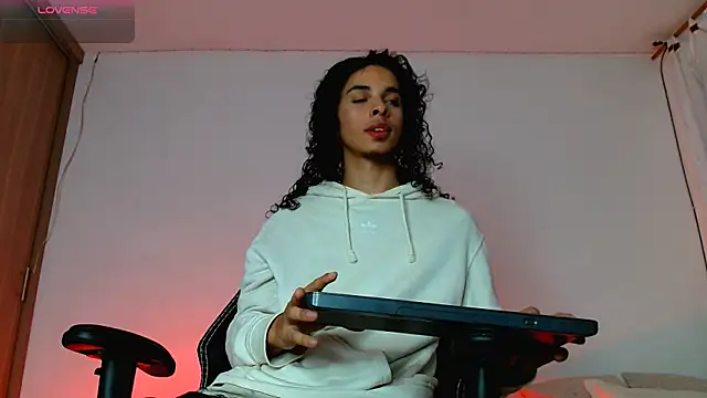 Dann-Winner online show from 05-24-26, 02:33