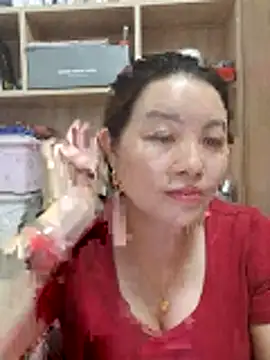 Jennie dogy online show from 05-30-26, 04:52