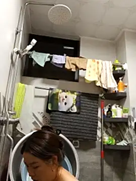 Jennie dogy online show from 04-28-26, 02:32