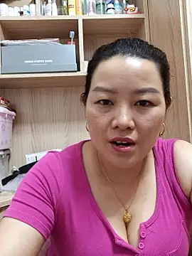 Jennie dogy online show from 05-25-26, 01:43