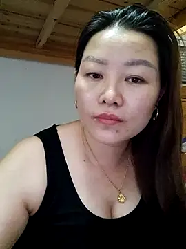 Snapshot of Jennie_dogy chatting on 07-31-26, 01:38 Jennie dogy online show from 07-31-26, 01:38