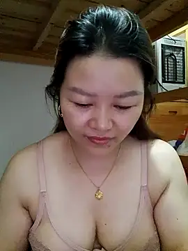 Snapshot of Jennie_dogy chatting on 07-29-26, 10:53 Jennie dogy online show from 07-29-26, 10:53