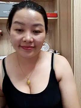 Jennie dogy online show from 06-07-26, 02:22