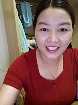 Jennie dogy online show from 04-26-26, 02:42