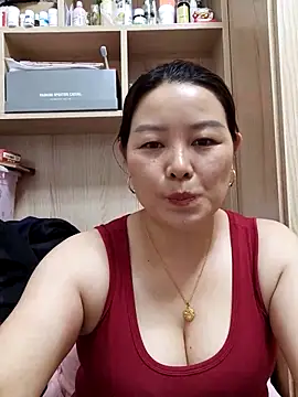 Jennie dogy online show from 06-14-26, 06:03