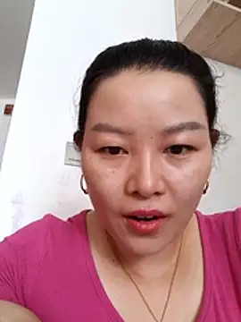 Snapshot of Jennie_dogy chatting on 07-05-26, 12:59 Jennie dogy online show from 07-05-26, 12:59